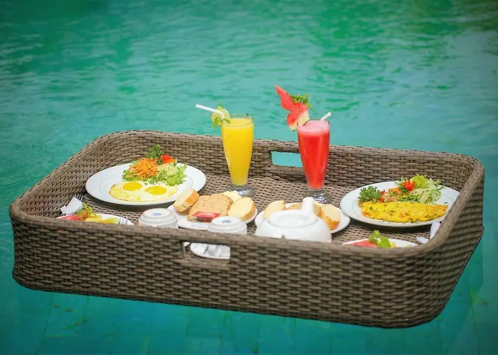 Three Gold Luxury Private Villa *