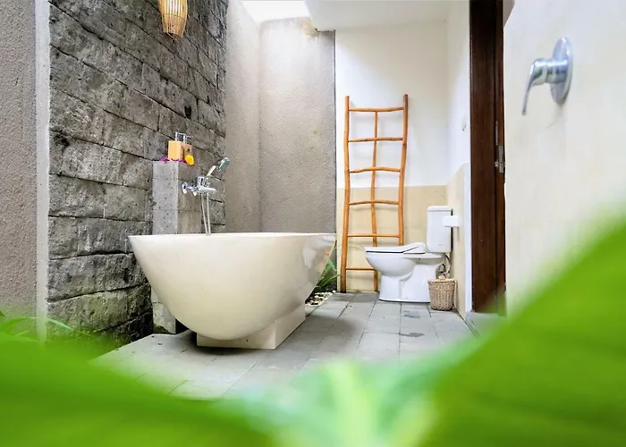 Villa Three Gold Luxury Private Ubud